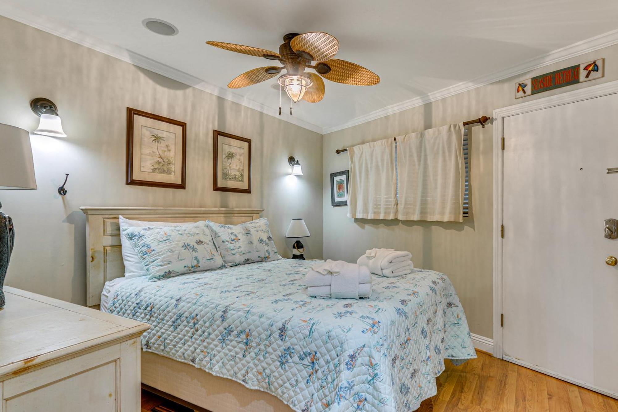 Hilton Head Gem Walk To Coligny Plaza And Beach! Hilton Head Island